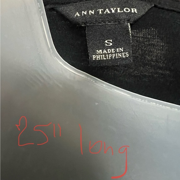Ann Taylor blouse (black) - Beautiful, sheer size small - Picture 5 of 5